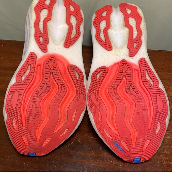 Brooks Glycerin Max Women’s 7.5 M White Black Diva Pink Running Road Sneakers - Picture 7 of 8